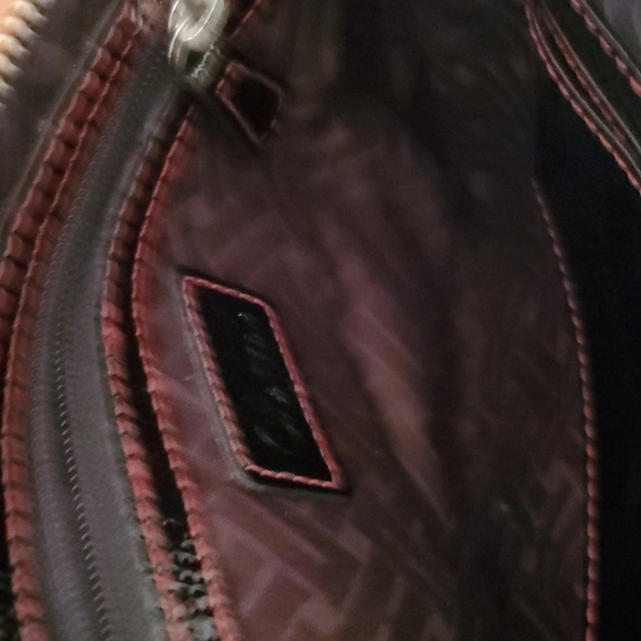 Two purses - Picture 10 of 11